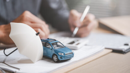 Jak czytać umowę ubezpieczenia AC/OC